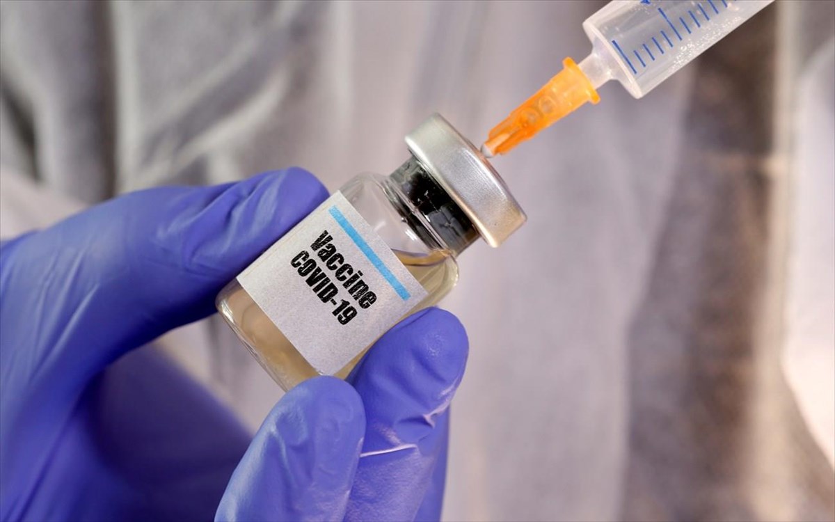 Εμβόλιο AstraZeneca: «Πράσινο φως» για να ξεκινήσουν και πάλι οι δοκιμές