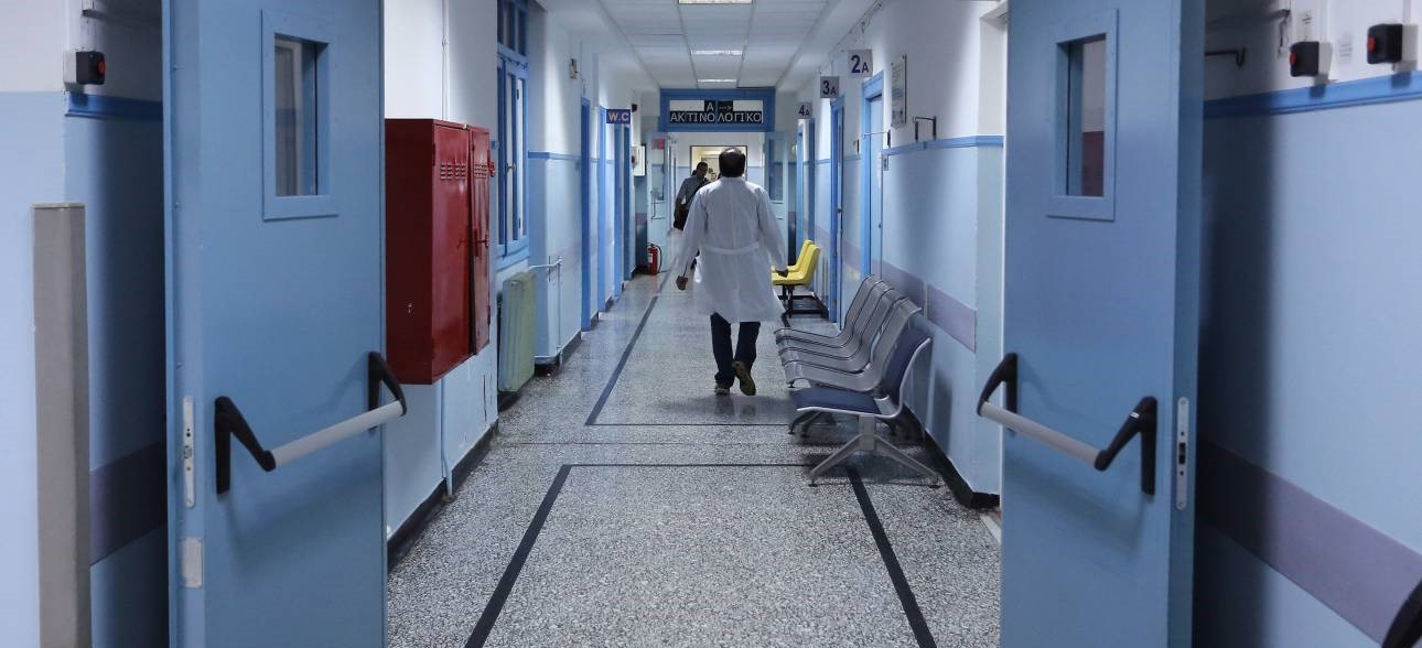 Νέα μέτρα για τον κορωνοϊό: Χωρίς επισκεπτήρια τα νοσοκομεία
