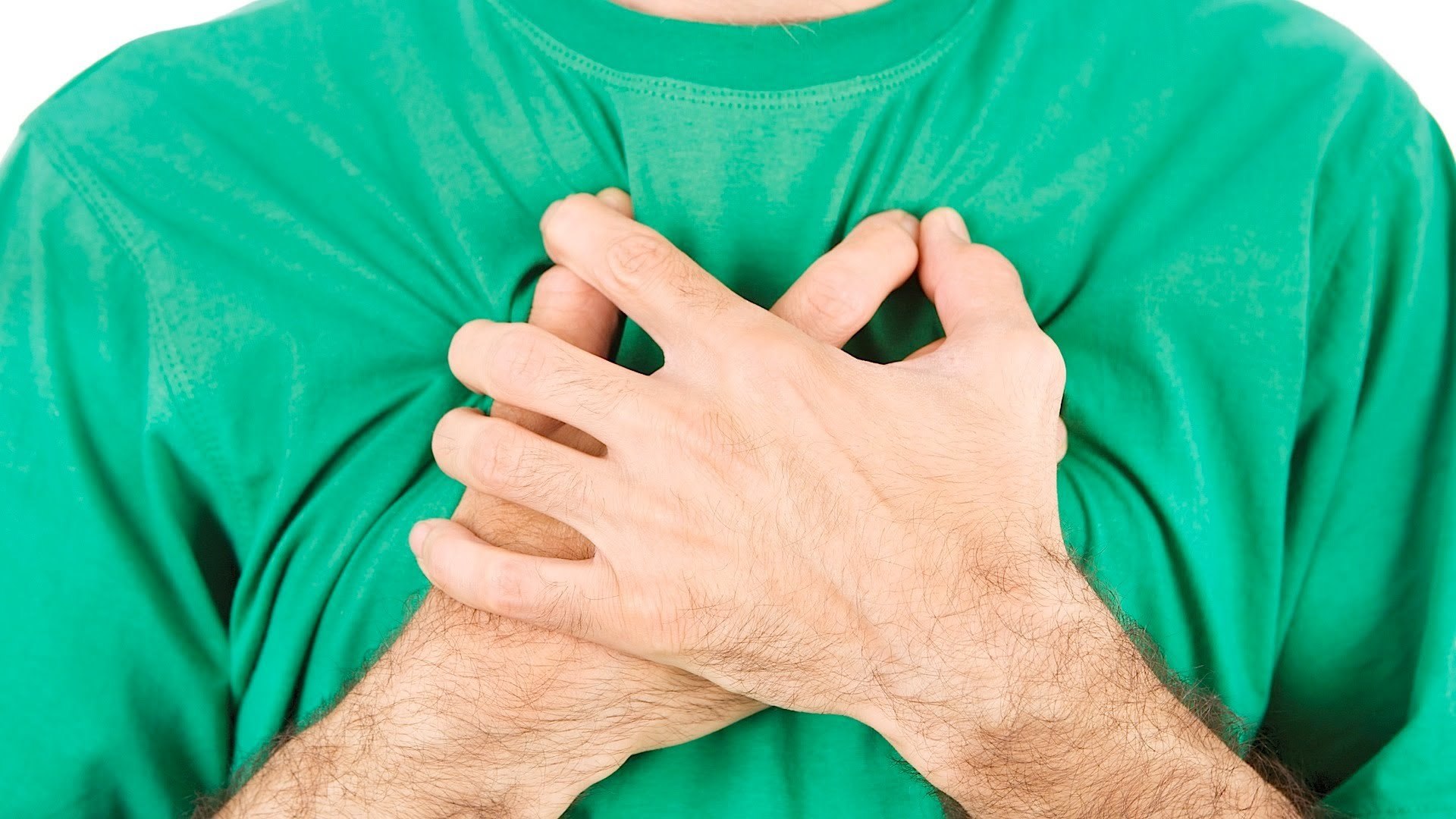 Ξαφνικός πόνος στο στήθος: Tι μπορεί να σημαίνει για την υγεία σας;
